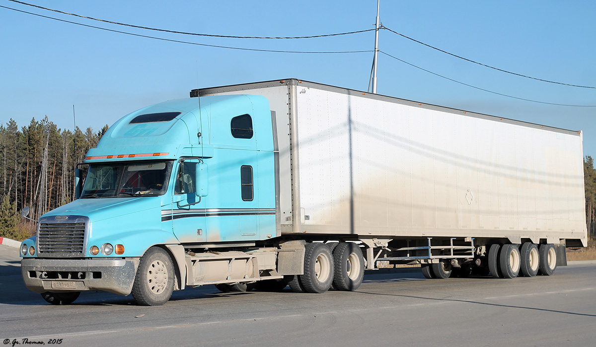 Хабаровский край, № В 191 УО 27 — Freightliner Century Class