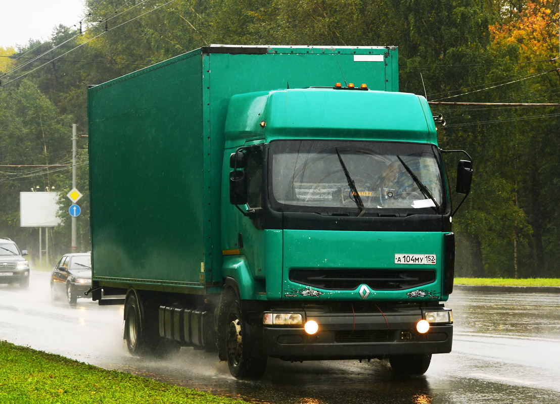 Нижегородская область, № А 104 МУ 152 — Renault Premium ('1996)