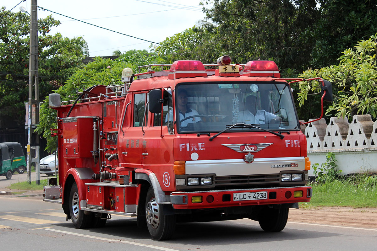 Шри-Ланка, № LC-4238 — Hino Ranger