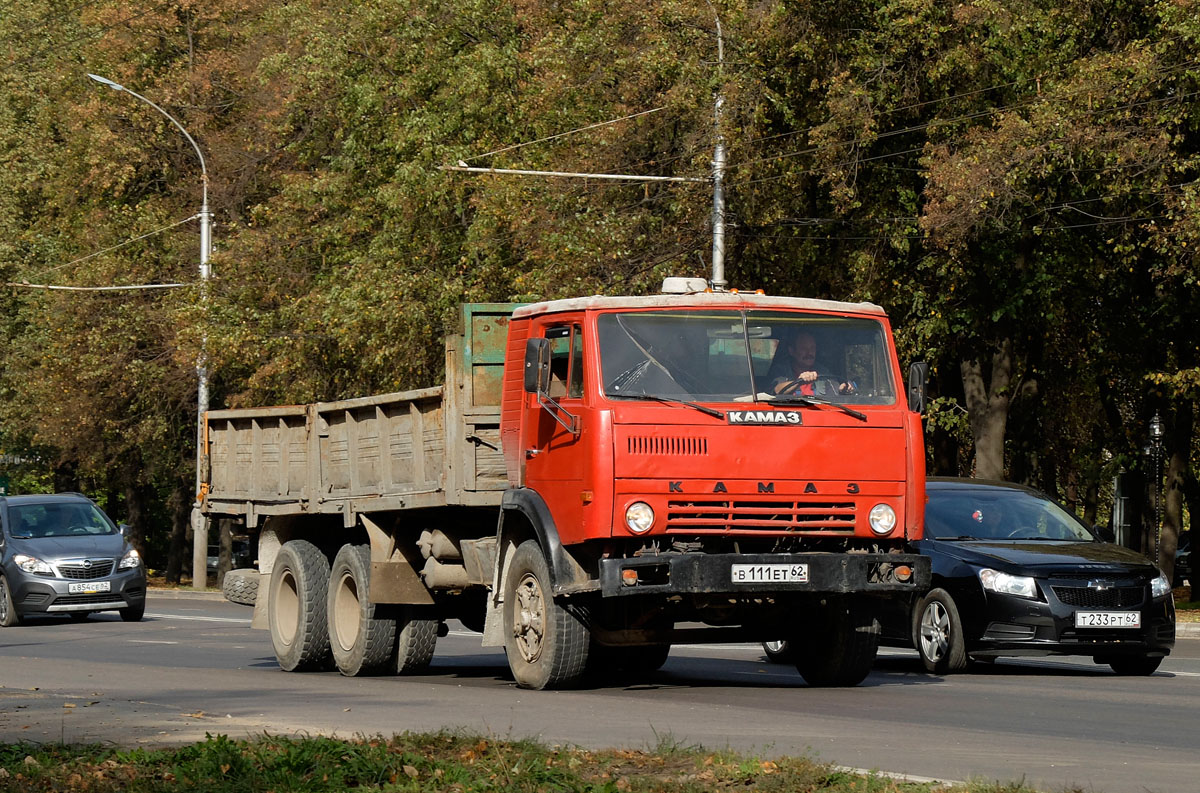 Рязанская область, № В 111 ЕТ 62 — КамАЗ-53213