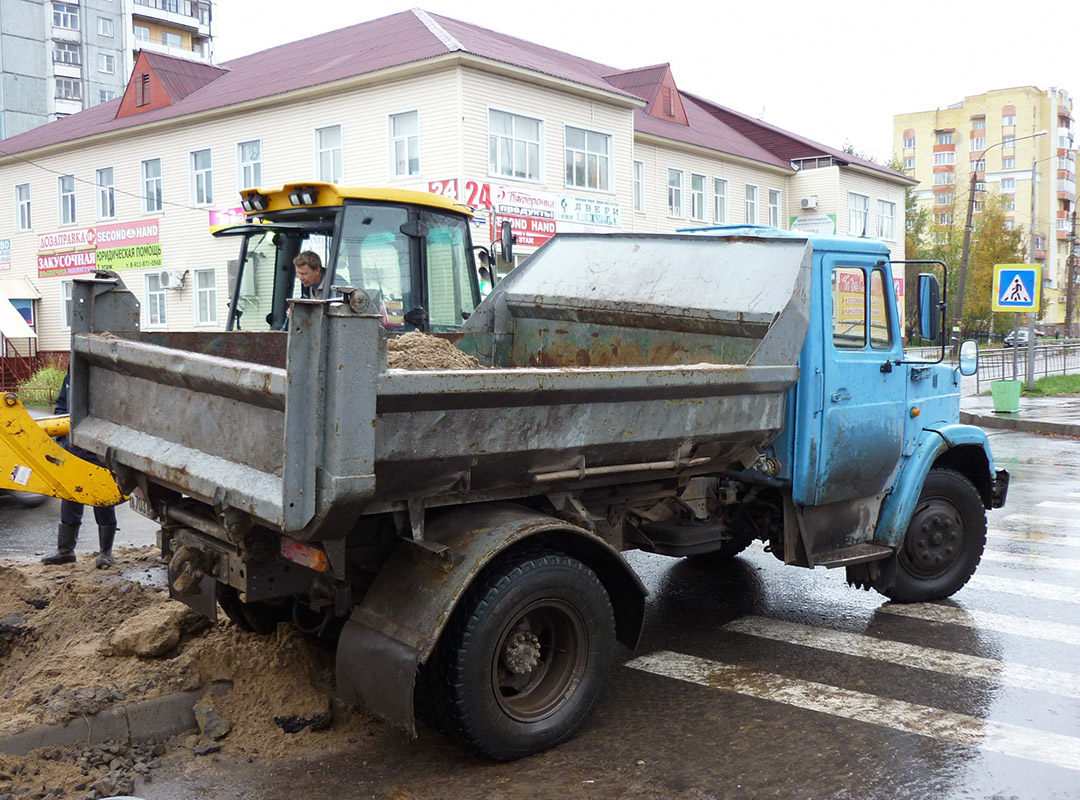 Архангельская область, № В 703 ВВ 29 — ЗИЛ-494560