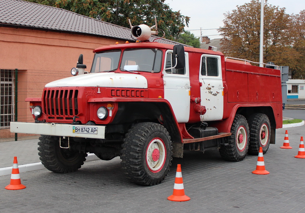 Одесская область, № ВН 8742 АР — Урал-43202