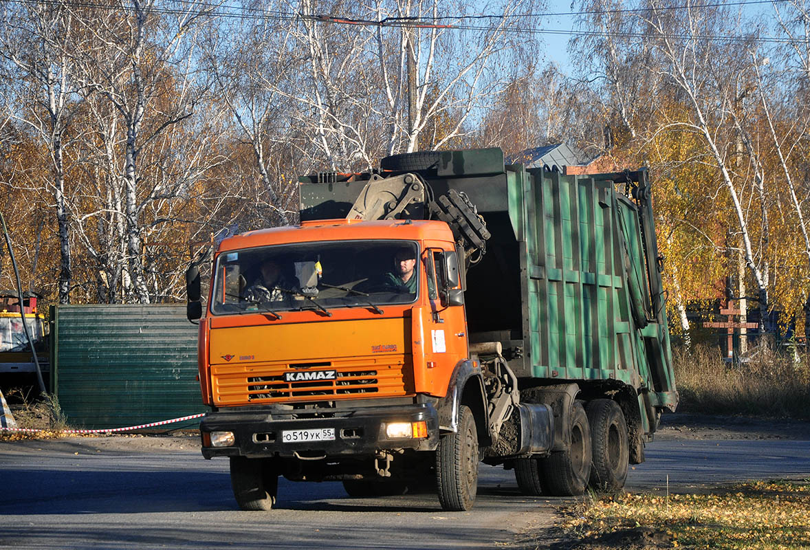 Омская область, № О 519 УК 55 — КамАЗ-65115-62