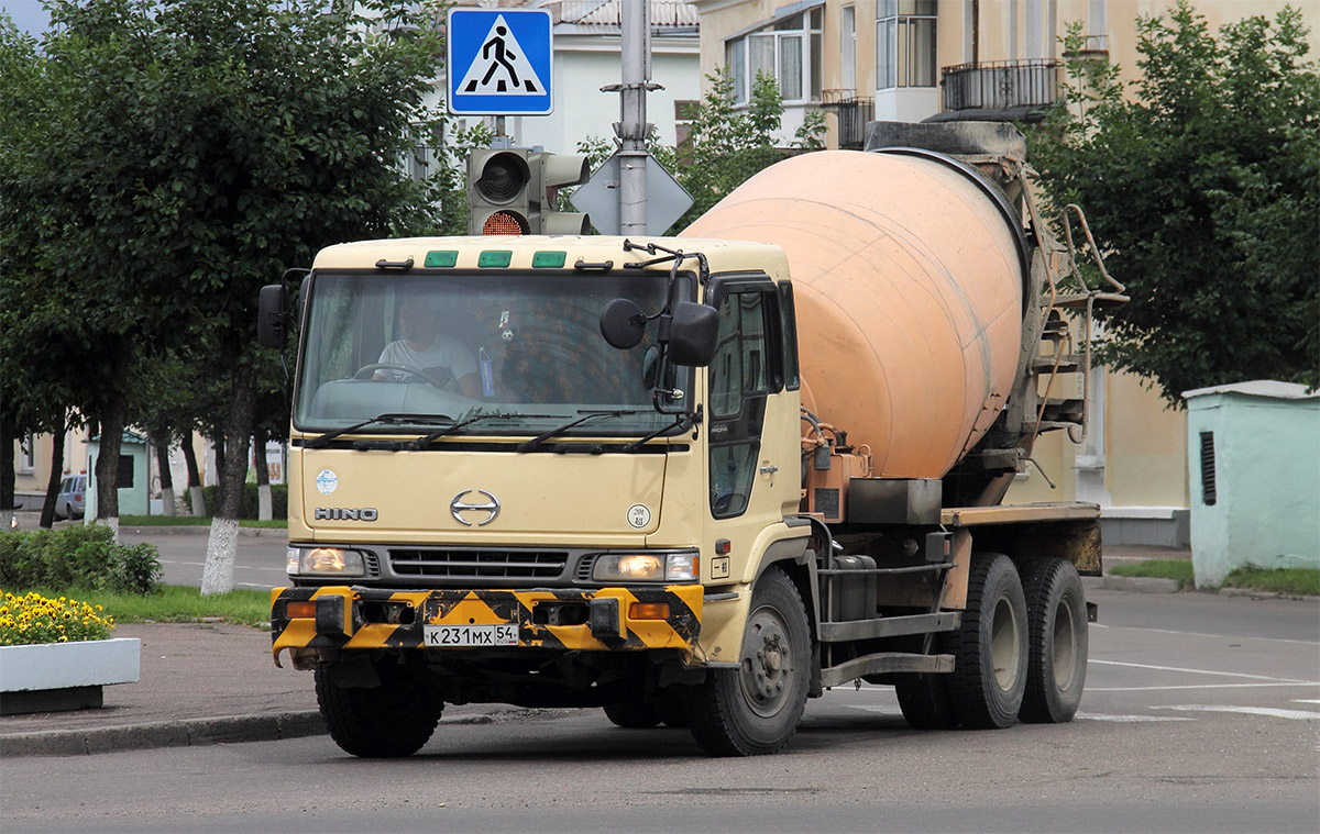 Новосибирская область, № К 231 МХ 54 — Hino Profia