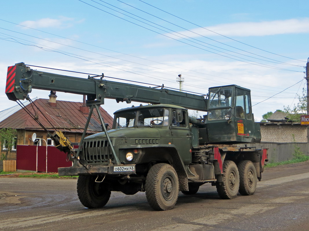 Кировская область, № О 602 МХ 43 — Урал-43202