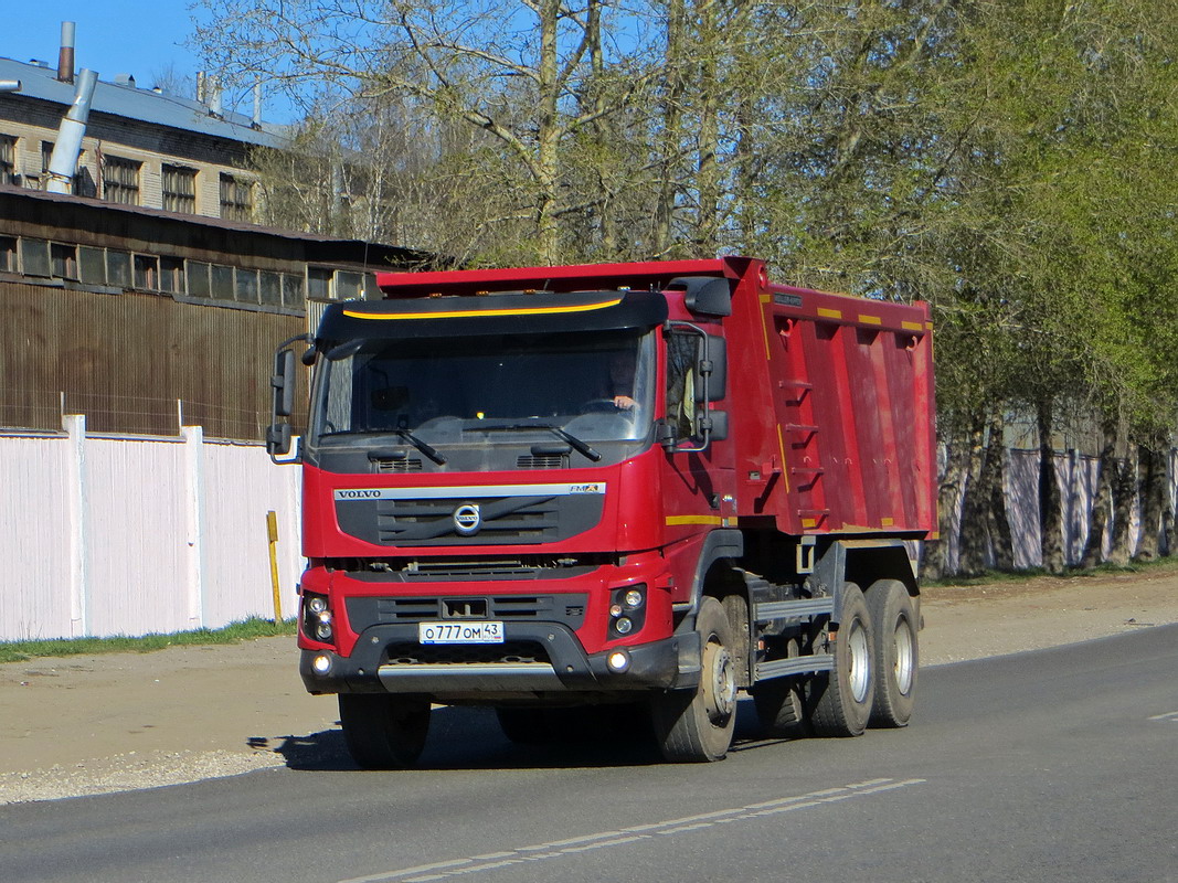 Кировская область, № О 777 ОМ 43 — Volvo ('2010) FMX.400