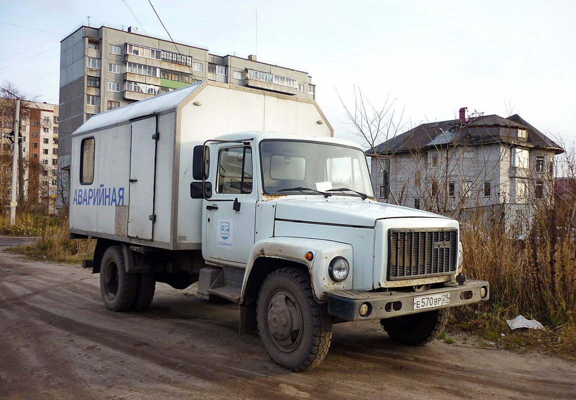 Архангельская область, № Е 570 ВР 29 — ГАЗ-3307