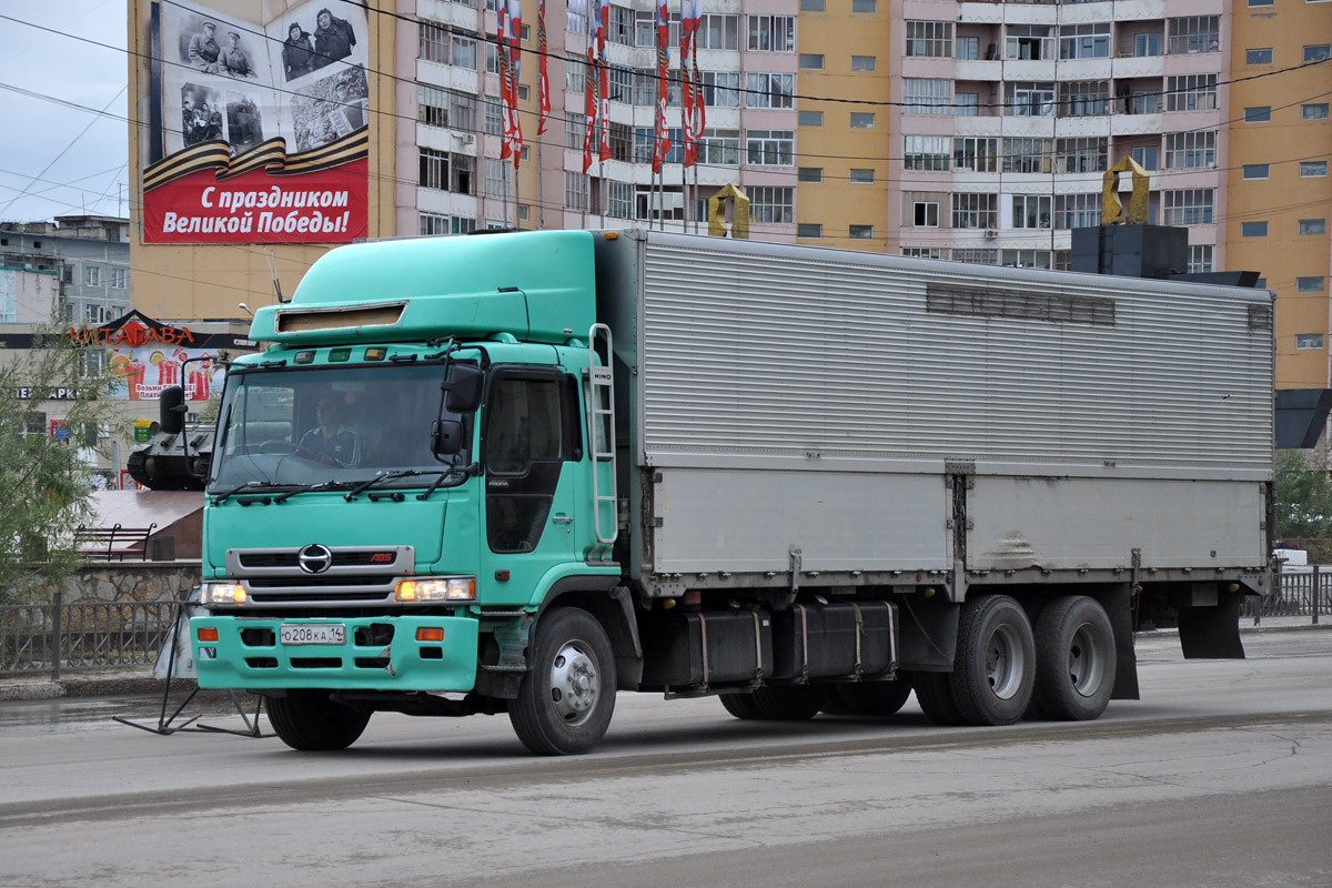 Саха (Якутия), № О 208 КА 14 — Hino Profia