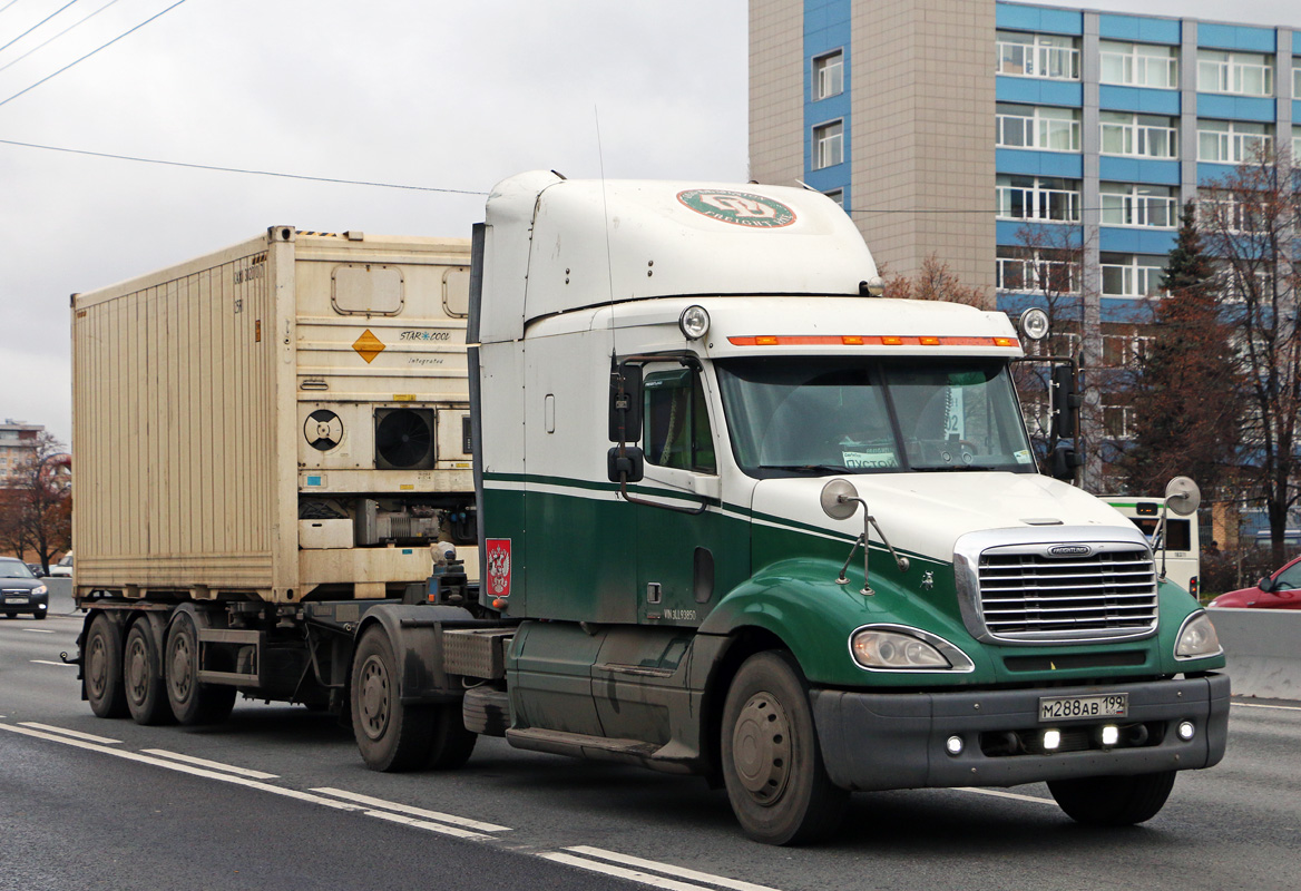 Москва, № М 288 АВ 199 — Freightliner Columbia