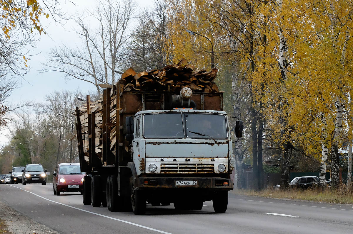 Московская область, № А 744 КН 150 — КамАЗ-5320