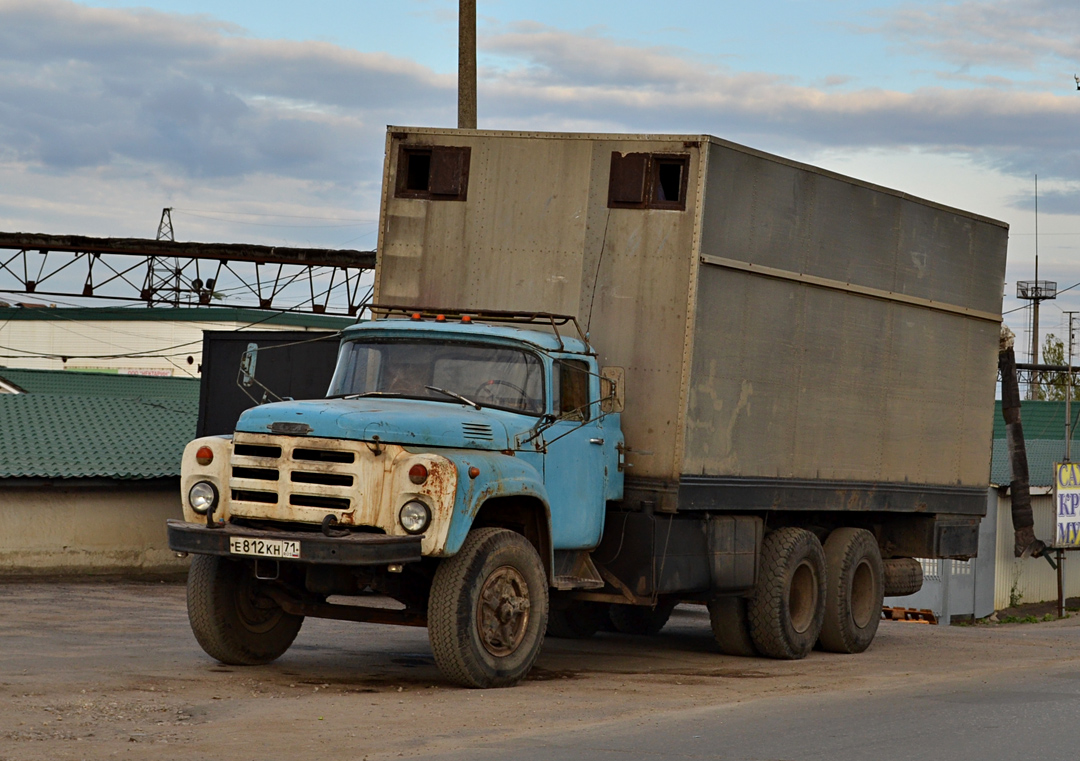 Тульская область, № Е 812 КН 71 — ЗИЛ-133ГЯ