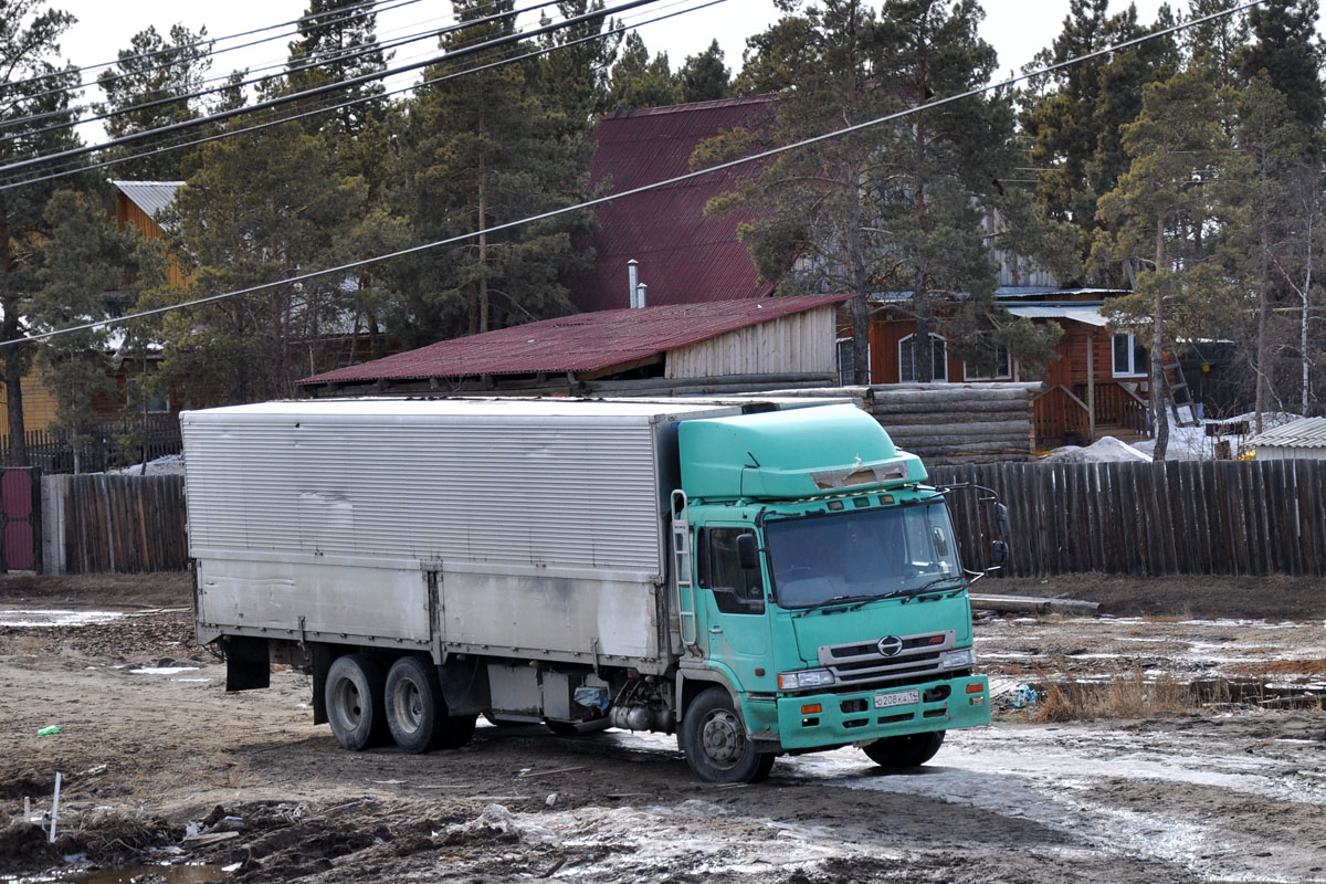 Саха (Якутия), № О 208 КА 14 — Hino Profia