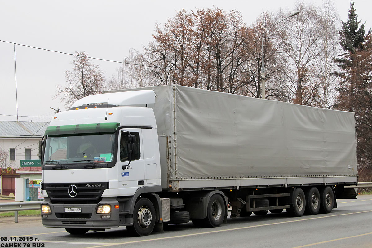 Архангельская область, № Н 330 ХВ 29 — Mercedes-Benz Actros ('2003) 1841