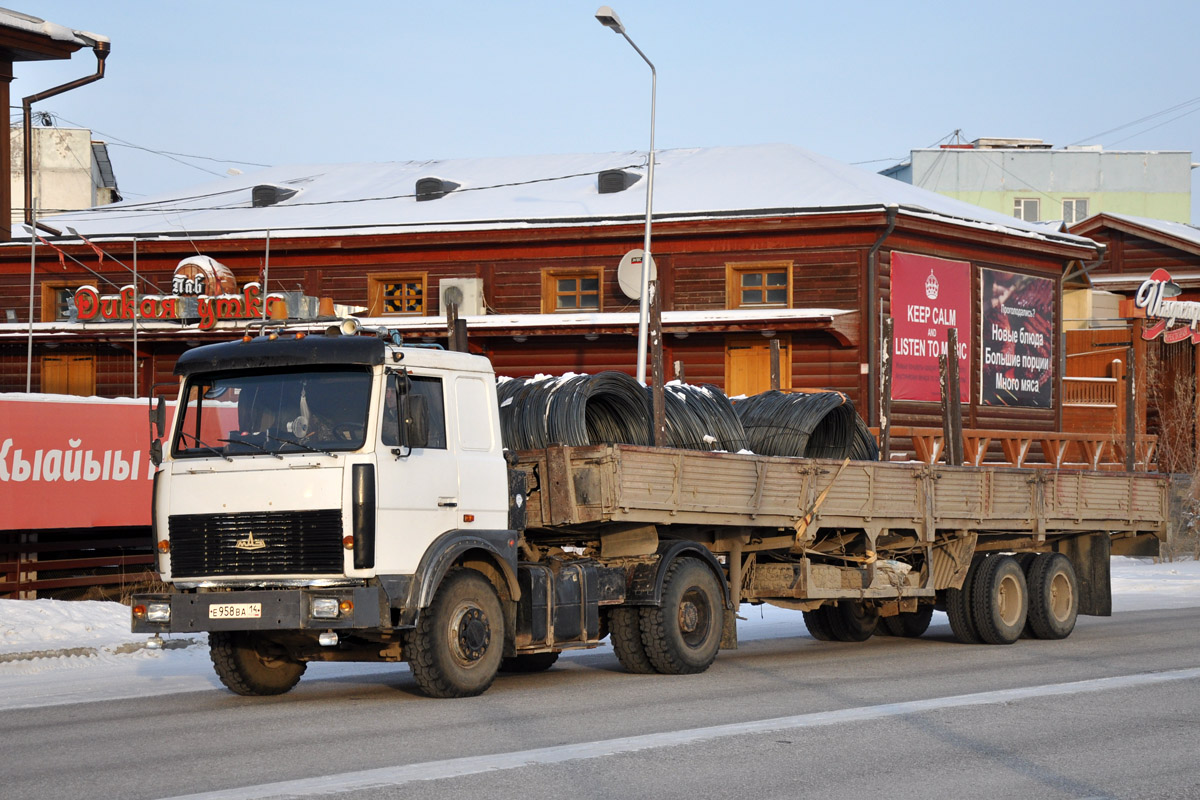 Саха (Якутия), № Е 958 ВА 14 — МАЗ-5432 (общая модель)