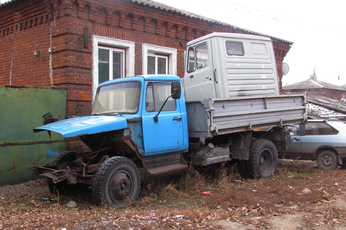Тамбовская область, № (68) Б/Н 0012 — ГАЗ-33072; Тамбовская область — Брошенные и разукомплектованные грузовики