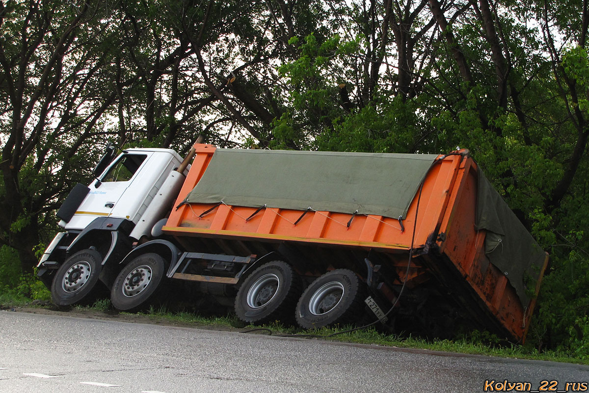 Алтайский край, № Т 271 УУ 22 — МАЗ-6516A9