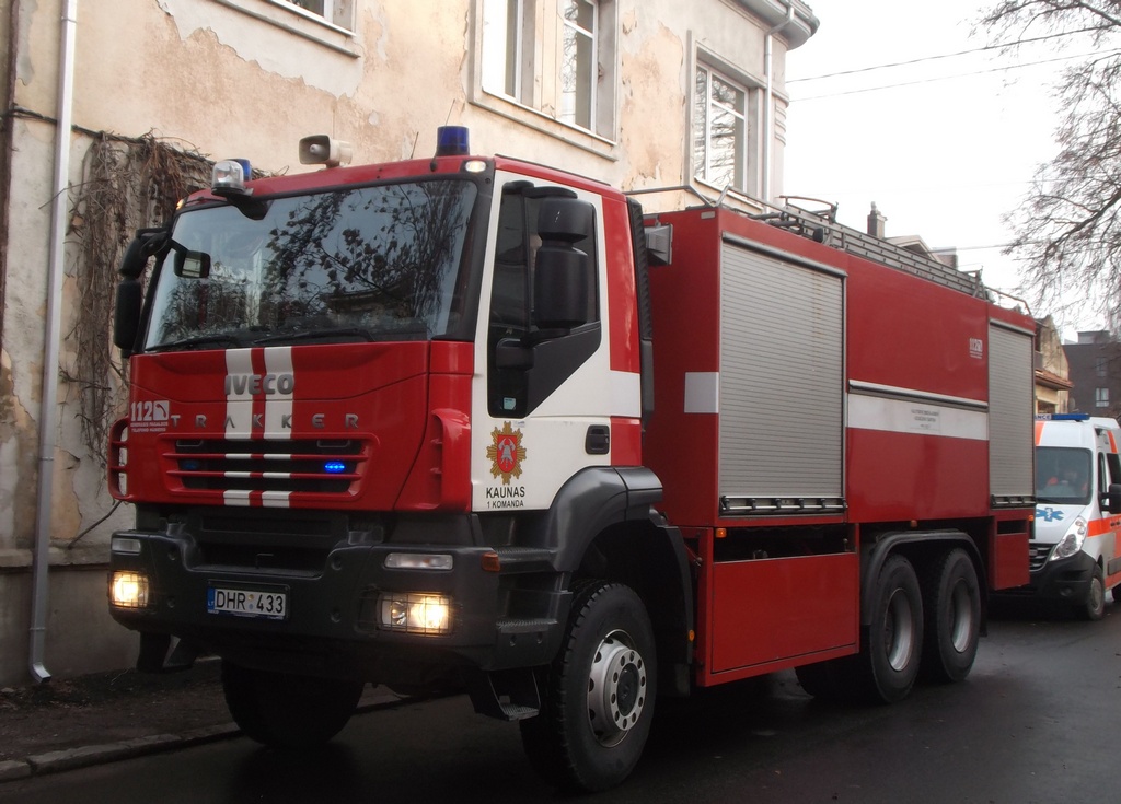 Литва, № DHR 433 — IVECO Trakker ('2004)