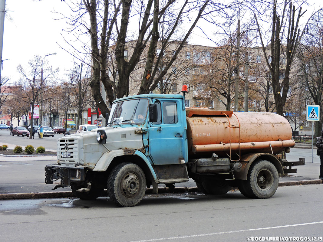 Днепропетровская область, № АЕ 6162 АА — ЗИЛ-494560