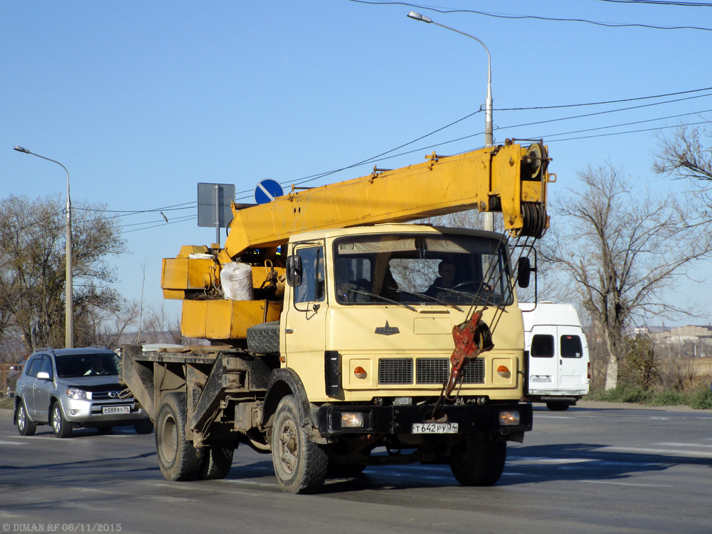 Волгоградская область, № Т 642 РУ 34 — МАЗ-5337 [533700]