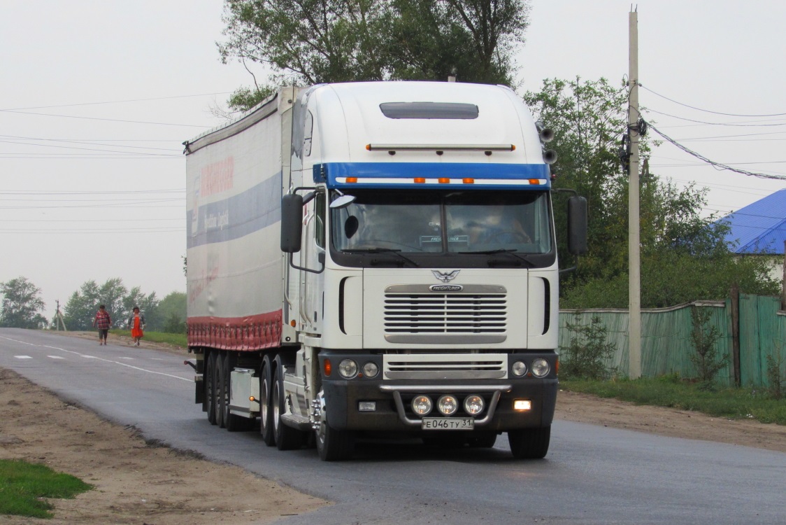 Белгородская область, № Е 046 ТУ 31 — Freightliner Argosy