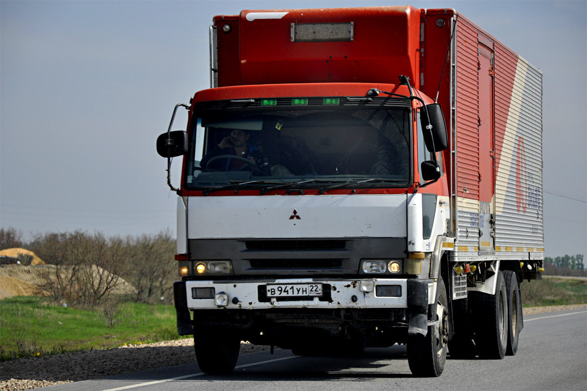 Алтайский край, № В 941 УН 22 — Mitsubishi Fuso (общая модель)