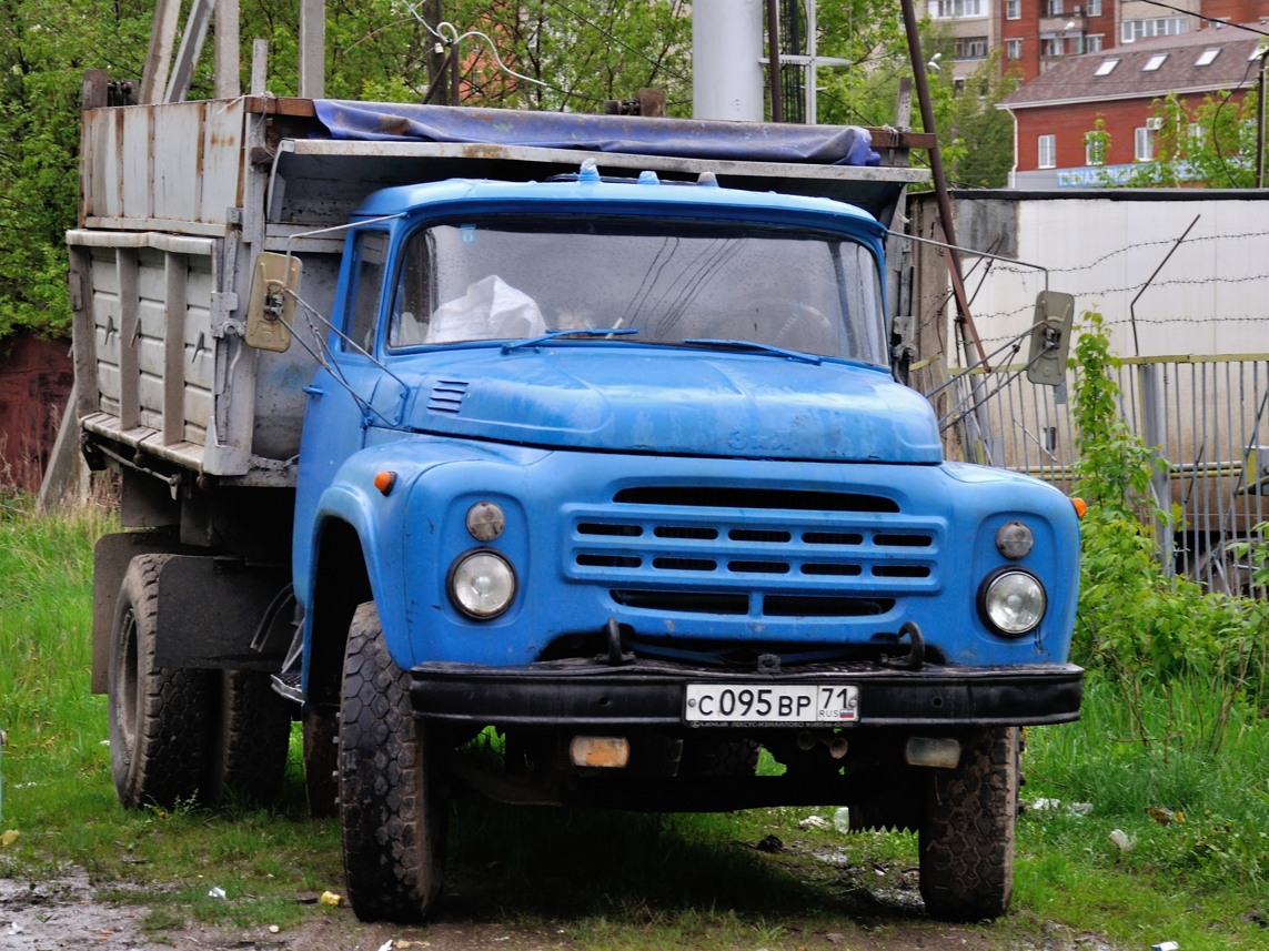 Тульская область, № С 095 ВР 71 — ЗИЛ-495710