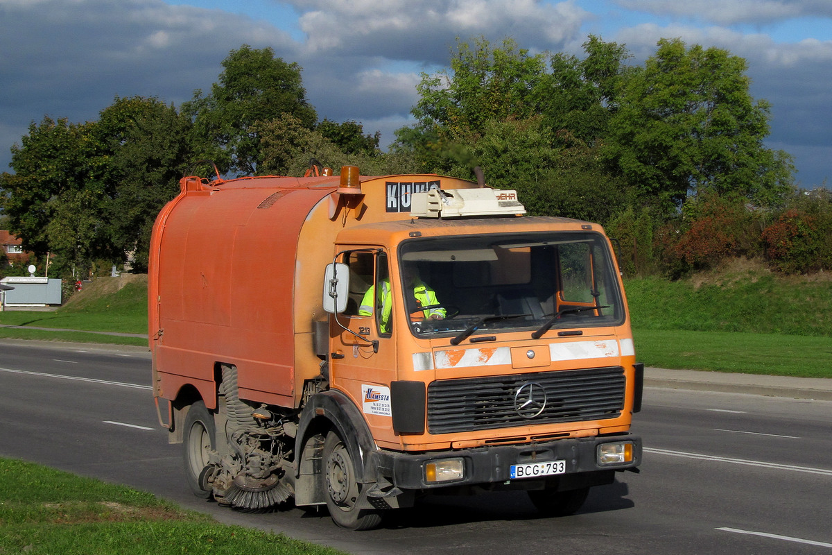 Литва, № BCG 793 — Mercedes-Benz NG (общ. мод.)