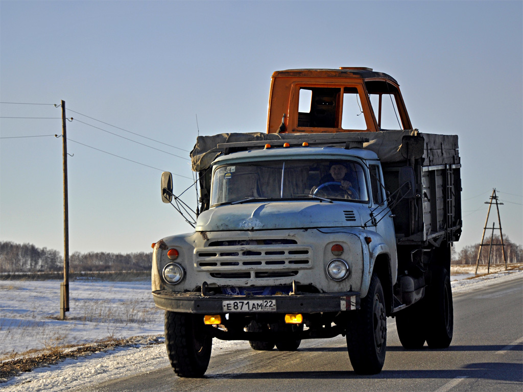 Алтайский край, № Е 871 АМ 22 — ЗИЛ-495710