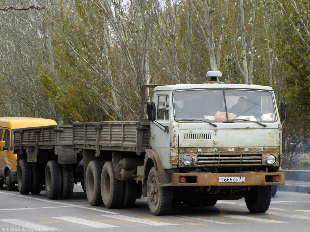 Волгоградская область, № Т 666 ОН 34 — КамАЗ-53208