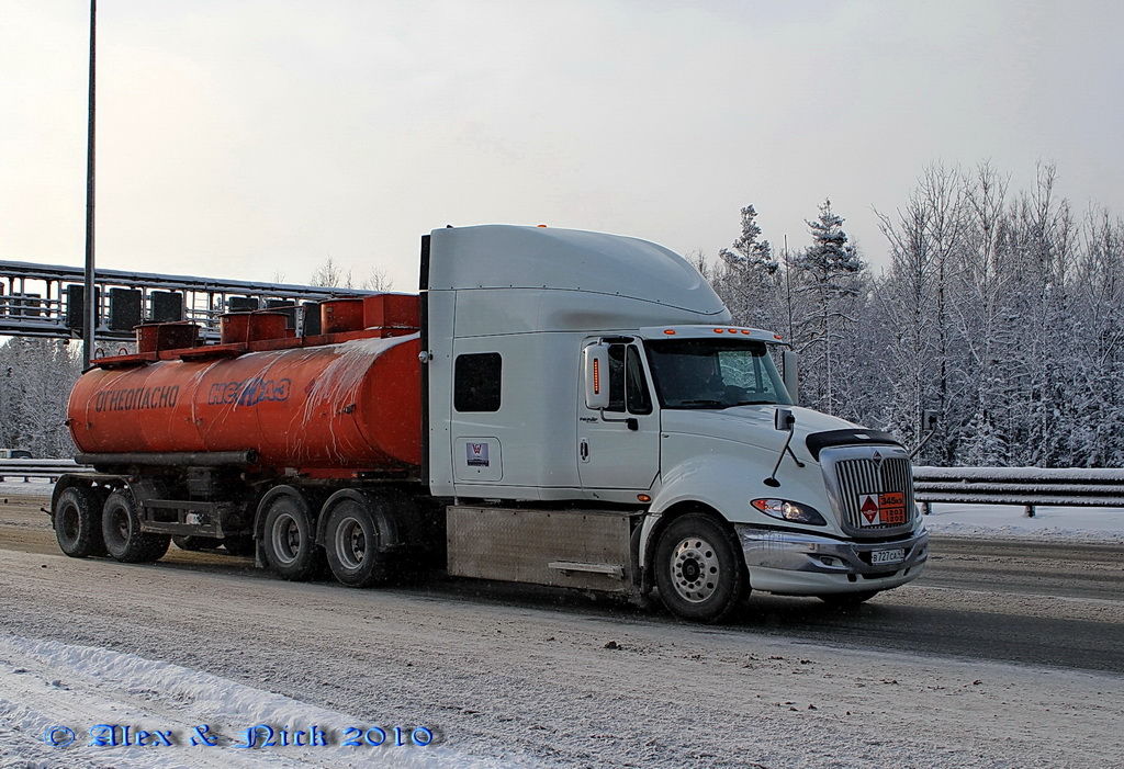 Ленинградская область, № В 727 СА 47 — International Prostar