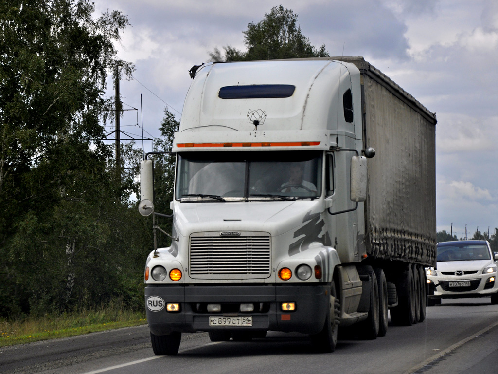 Новосибирская область, № С 899 СТ 54 — Freightliner Century Class