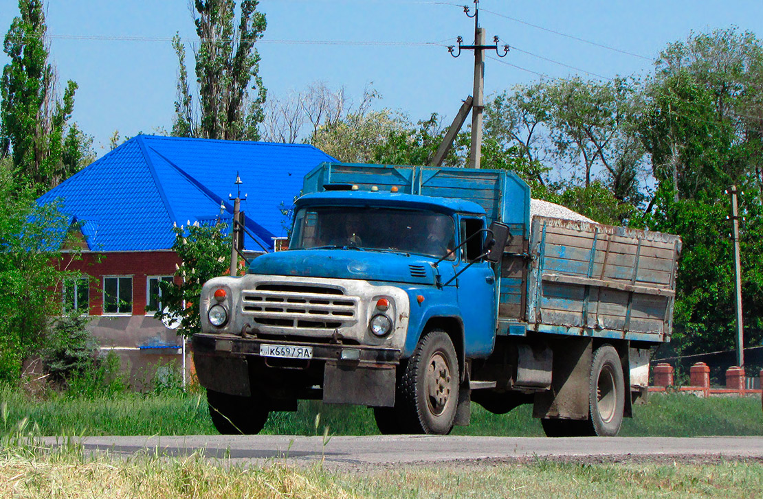 Днепропетровская область, № К 6697 ЯА — ЗИЛ-130