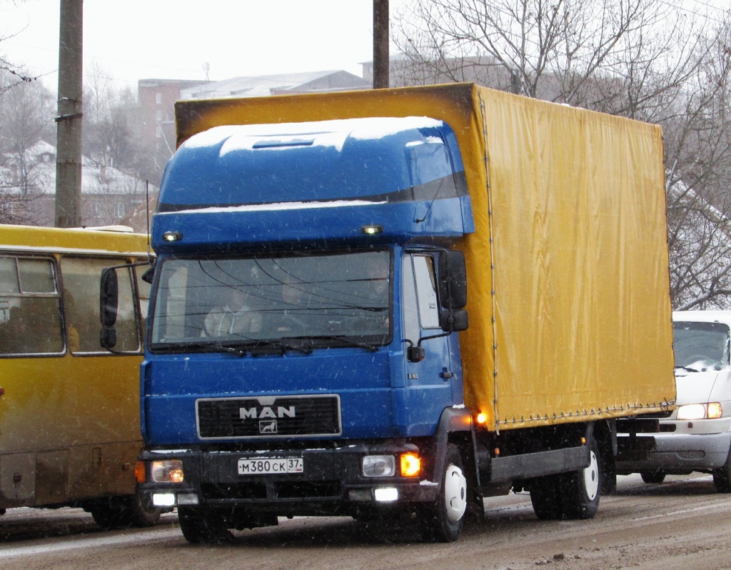 Ивановская область, № М 380 СК 37 — MAN L2000 (общая модель)