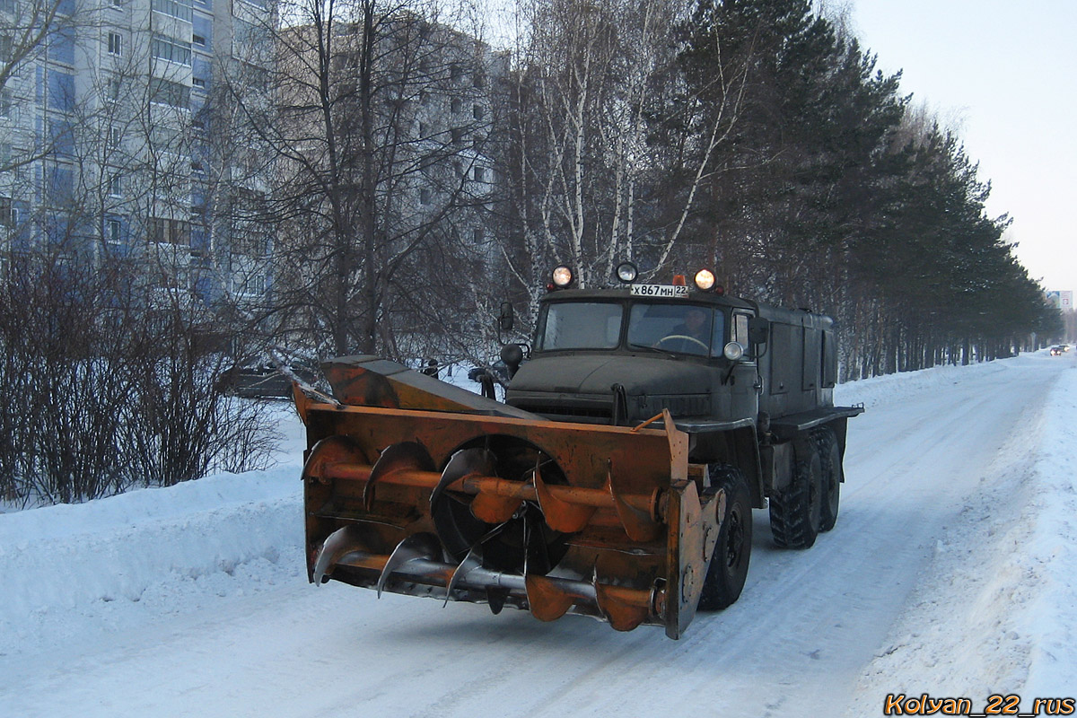 Алтайский край, № Х 867 МН 22 — Урал-375Е