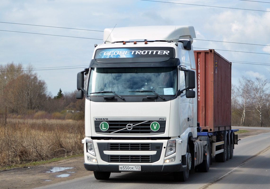 Краснодарский край, № В 550 ОК 123 — Volvo ('2008) FH.420