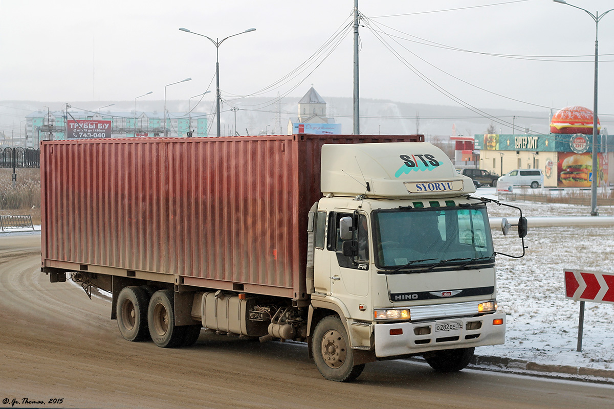 Саха (Якутия), № О 282 ЕЕ 14 — Hino FR