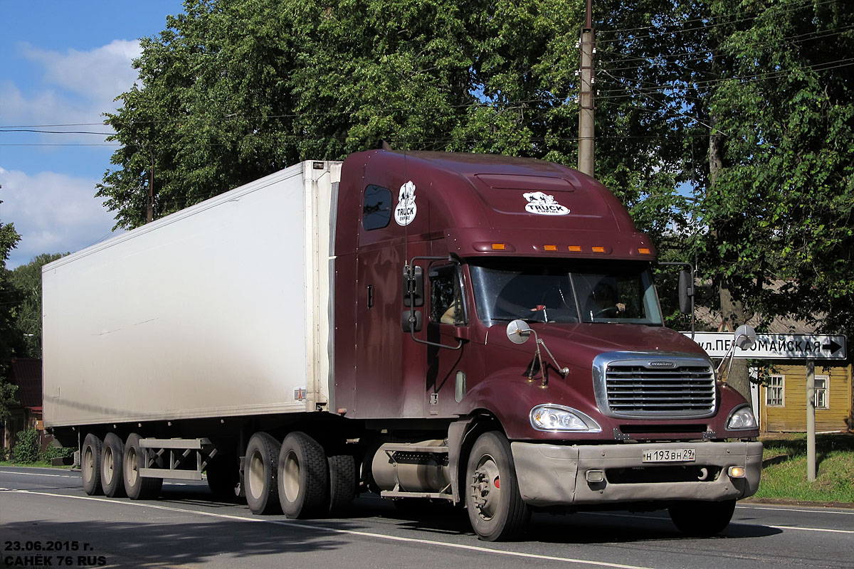 Архангельская область, № Н 193 ВН 29 — Freightliner Columbia