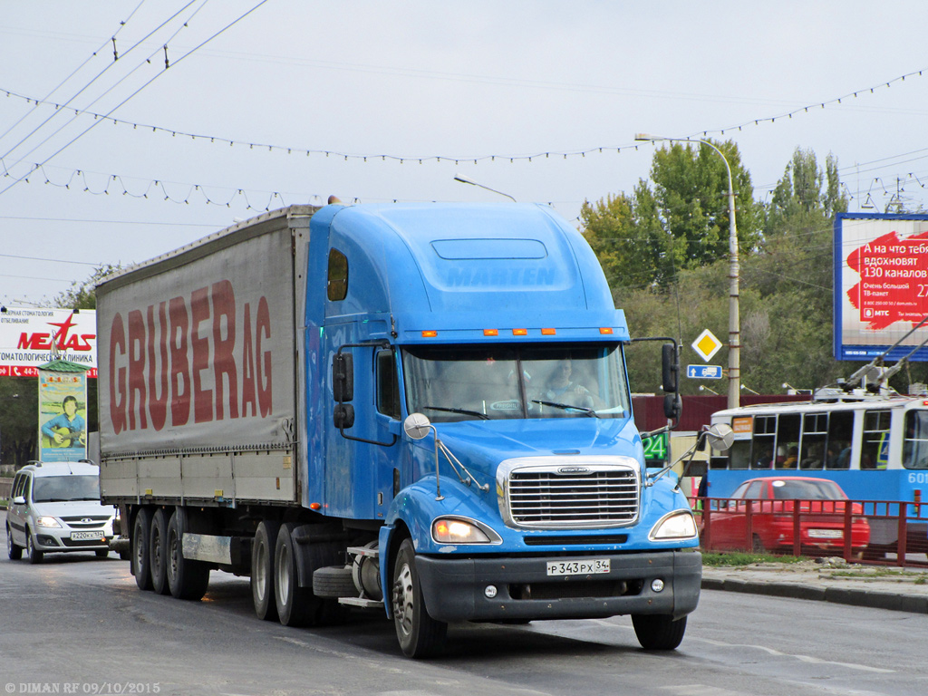 Волгоградская область, № Р 343 РХ 34 — Freightliner Columbia