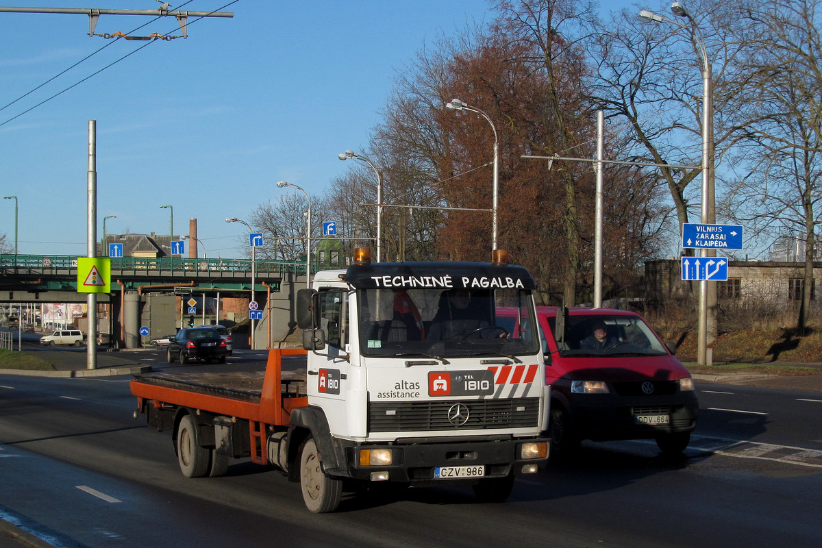 Литва, № CZV 986 — Mercedes-Benz LK 814