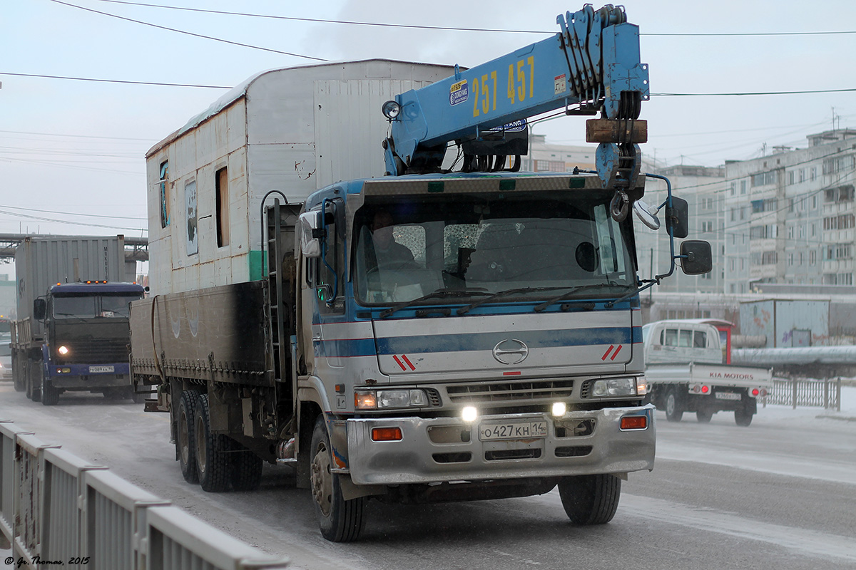 Саха (Якутия), № О 427 КН 14 — Hino Profia