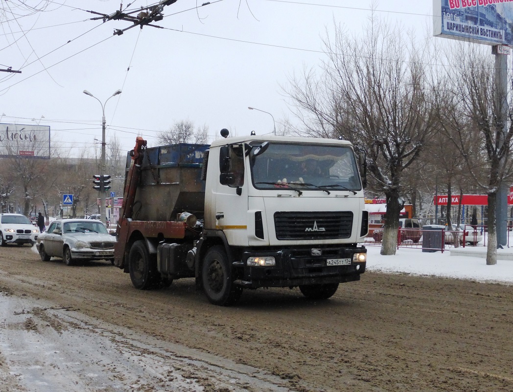 Волгоградская область, № А 245 ТТ 134 — МАЗ-5550B2