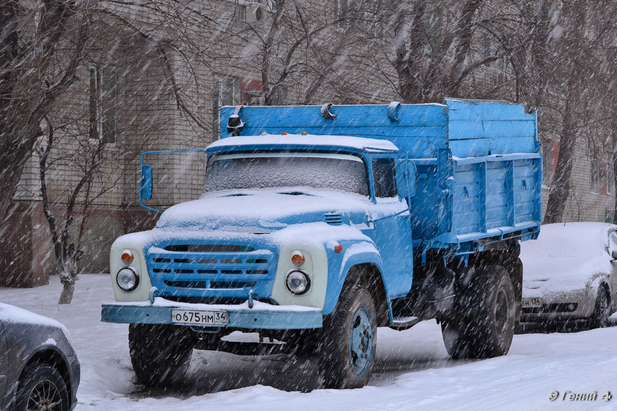 Волгоградская область, № О 675 НМ 34 — ЗИЛ-495710