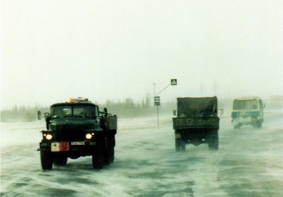 Ямало-Ненецкий автоном.округ — Исторические фотографии (Автомобили)