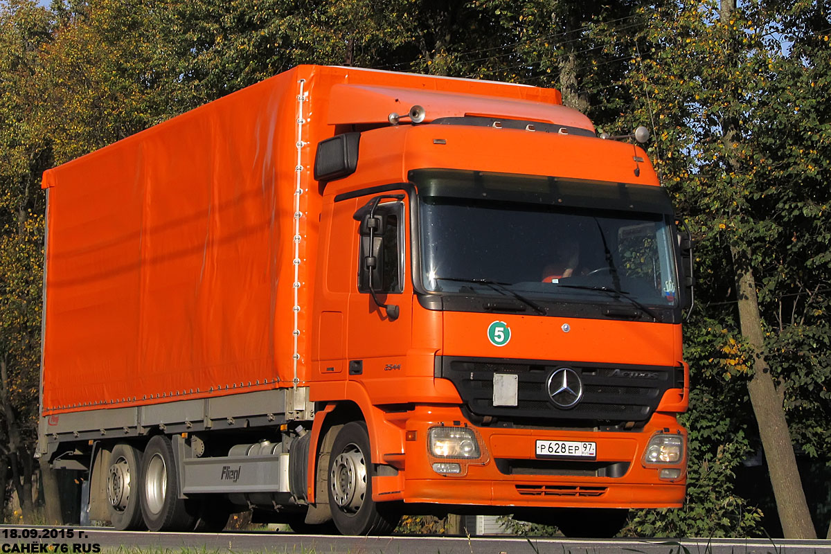 Москва, № Р 628 ЕР 97 — Mercedes-Benz Actros ('2003) 2544