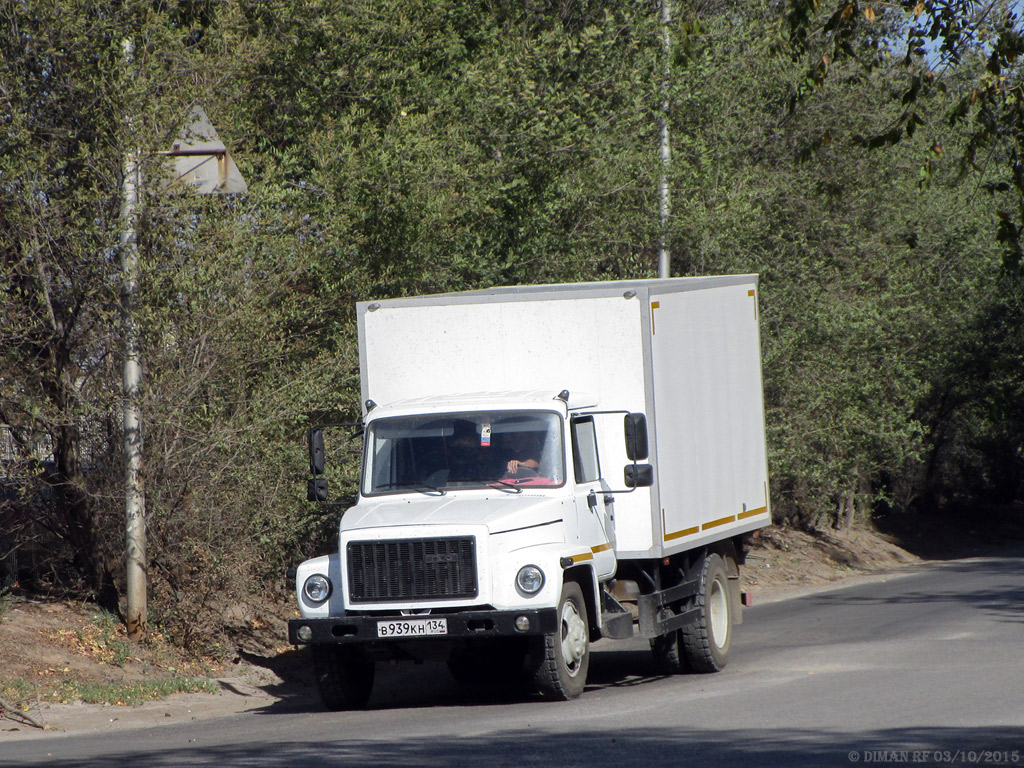 Волгоградская область, № В 939 КН 134 — ГАЗ-3309