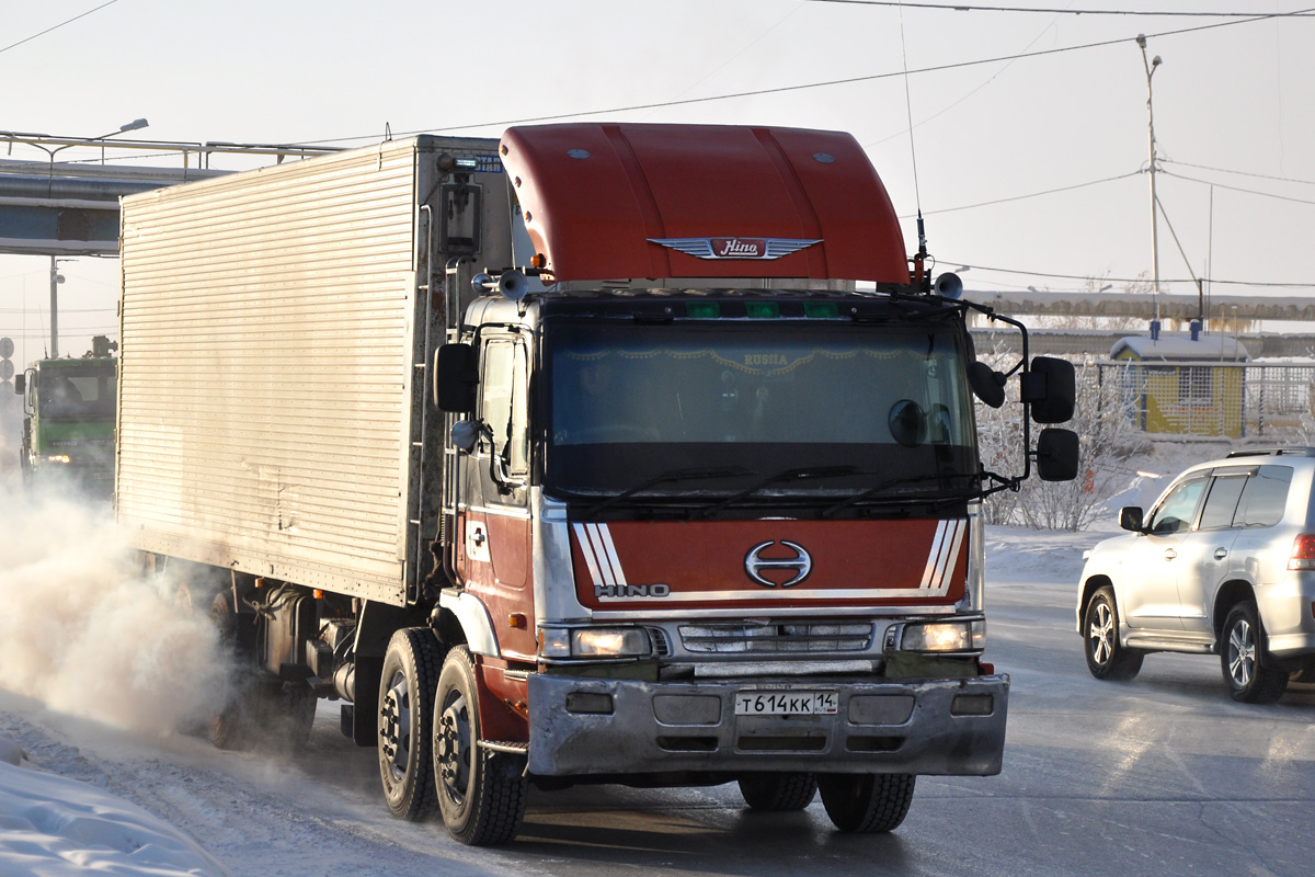 Саха (Якутия), № Т 614 КК 14 — Hino FN