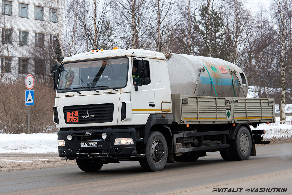 Архангельская область, № М 500 СА 29 — МАЗ-5340B5