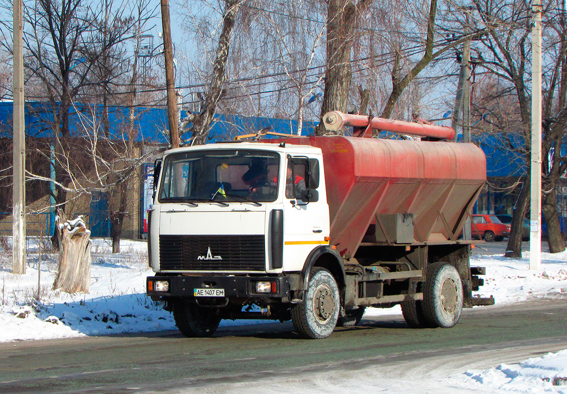 Днепропетровская область, № АЕ 1407 ЕМ — МАЗ-5337A2