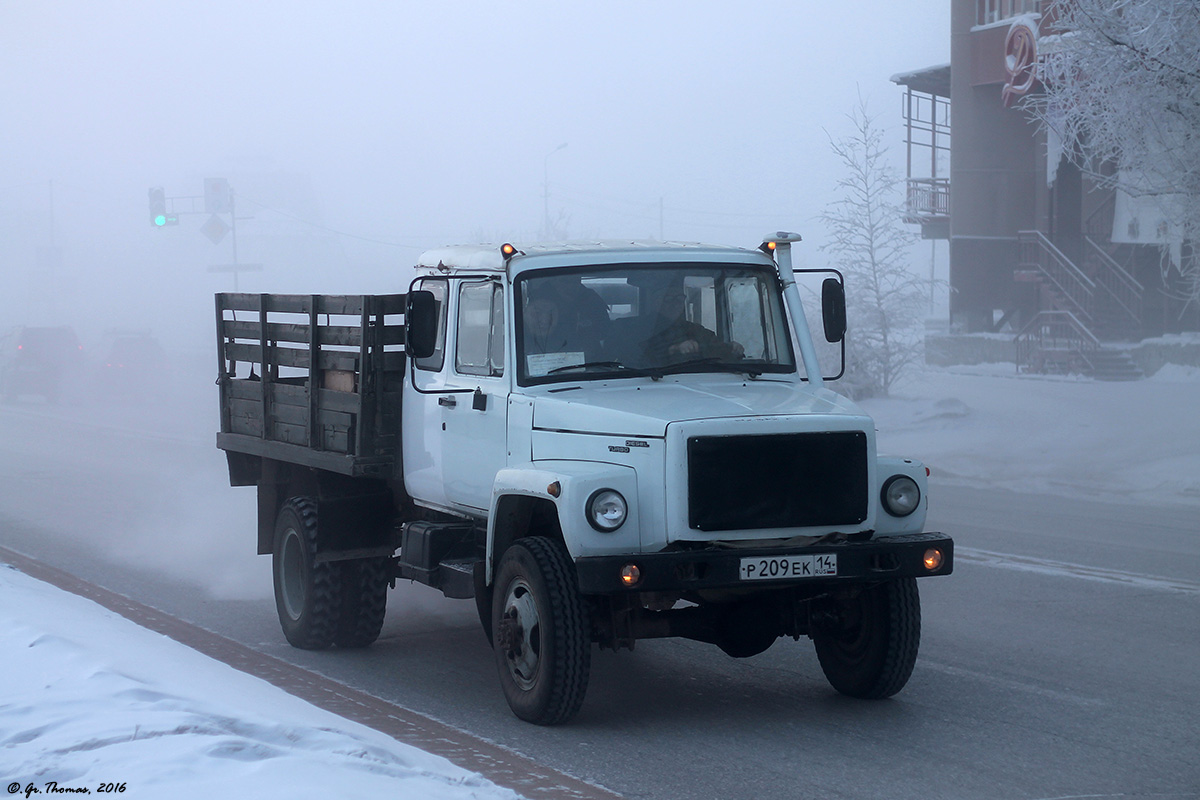 Саха (Якутия), № Р 209 ЕК 14 — ГАЗ-33086 «Земляк»