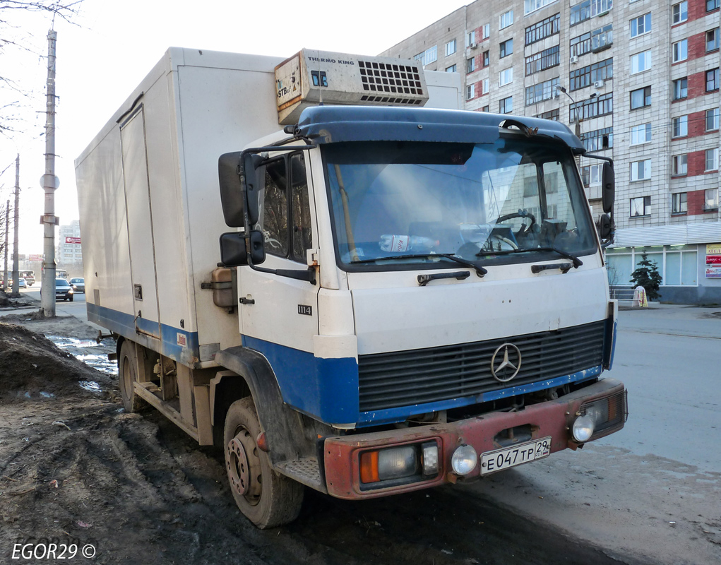 Архангельская область, № Е 047 ТР 29 — Mercedes-Benz LK 1114